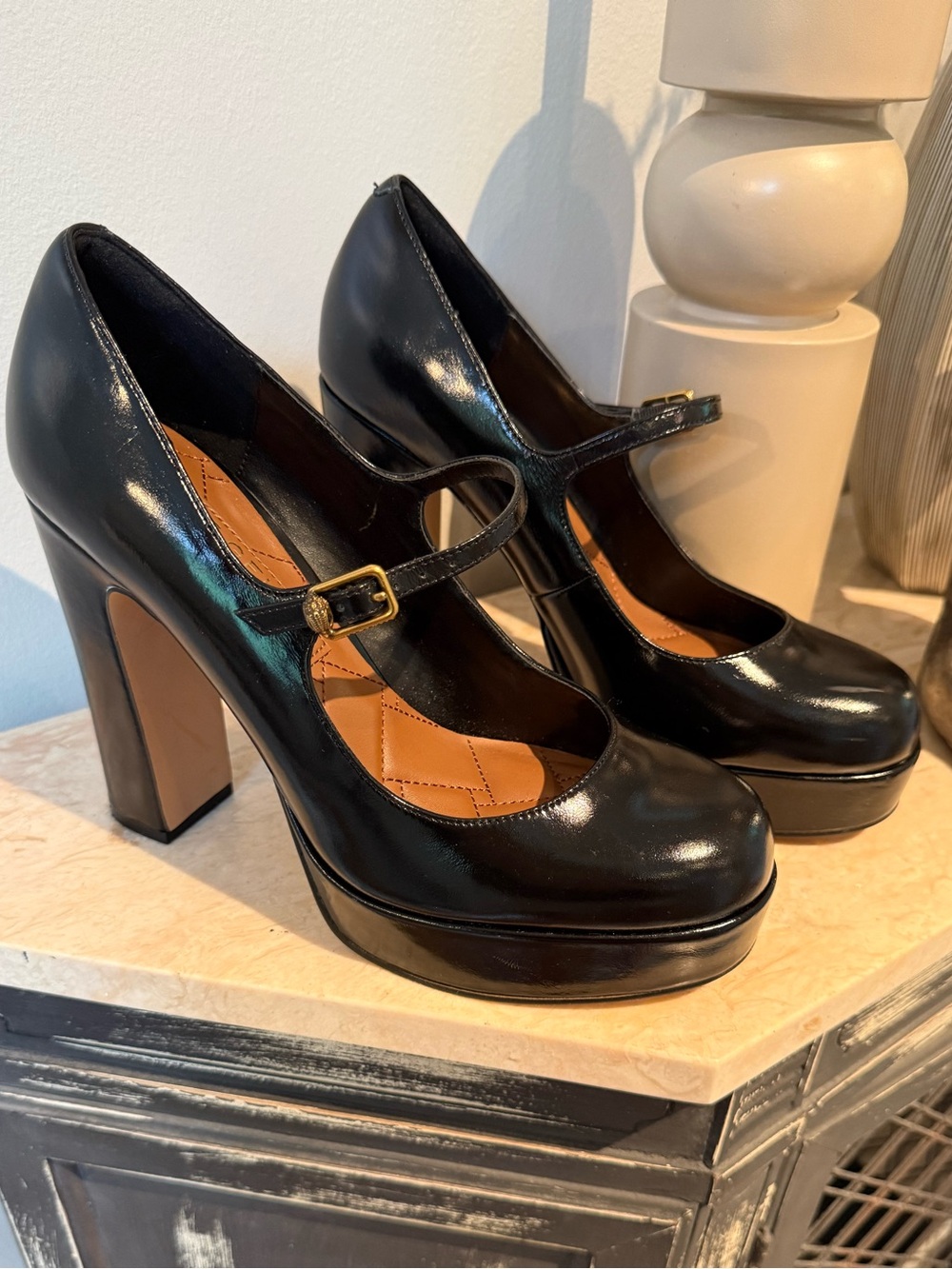 Kurt Geiger Black Leather Mary Jane Pumps, size 39. Worn Once!